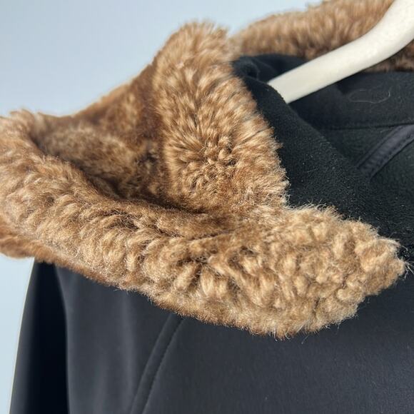 Marmot Furlong soft shell black zip faux fur lined hood large women’s coat - Picture 8 of 9